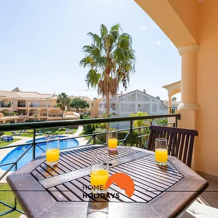 #130 Village By Holidays דירה